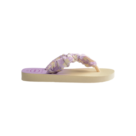 Havaianas Kids Fluffy Flip Flops Buttercream Flip Flops Detail View