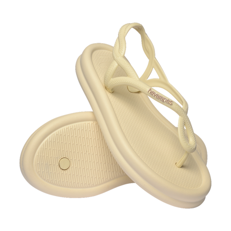 Havaianas Luna Puffed Sandals Buttercream Flip Flops Pair Shot